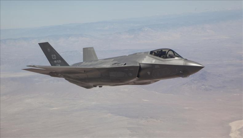 F-35A almak için ABD'ye ön ödeme yaptılar