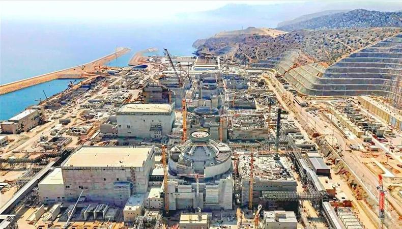 Bakan Bayraktar'dan Akkuyu açıklaması: İlk elektrik üretim tarihini verdi