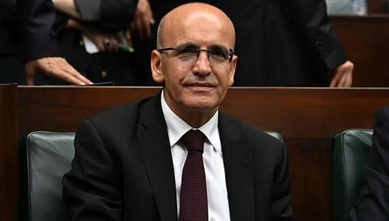 Bakan Şimşek'ten büyüme değerlendirmesinde dikkat çeken mesaj