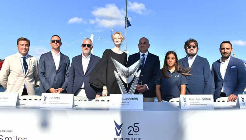 Çeyrek asıra ulaşan Bosphorus Cup'ta geleneksel Cup Handover töreni gerçekleşti