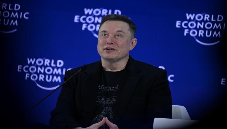 Elon Musk'tan "Hepimiz 10 yıl içinde ölecek miyiz?" sorusuna yanıt
