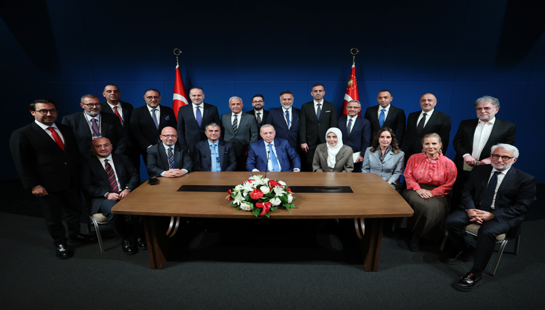 Cumhurbaşkanı Erdoğan: Türkiye ekonomisine yönelik bir risk söz konusu değil