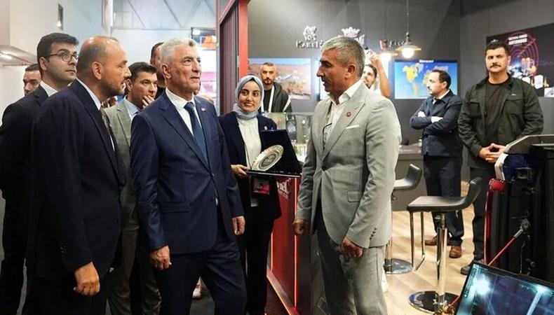 Ticaret Bakanı Bolat, MÜSİAD EXPO 2026'yı ziyaret etti