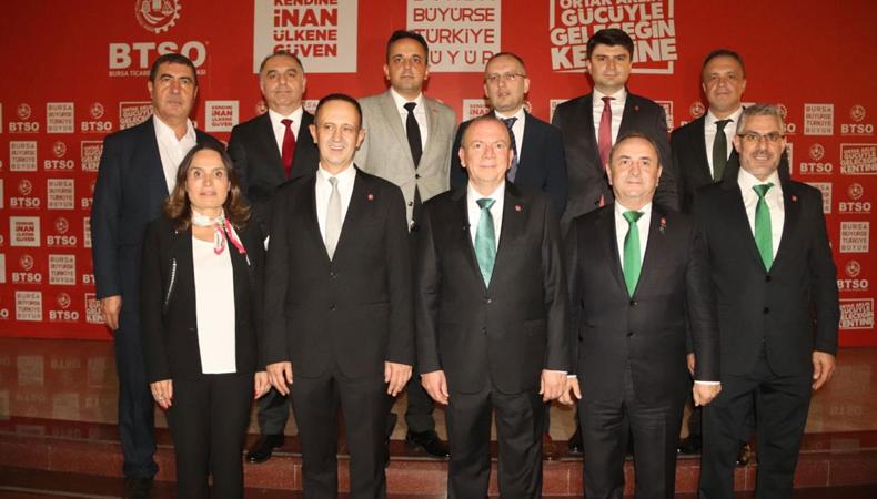 "Cumhurbaşkanımızın Türkiye yüzyılı hedeflerine Bursa'dan güçlü katkı sunacağız"