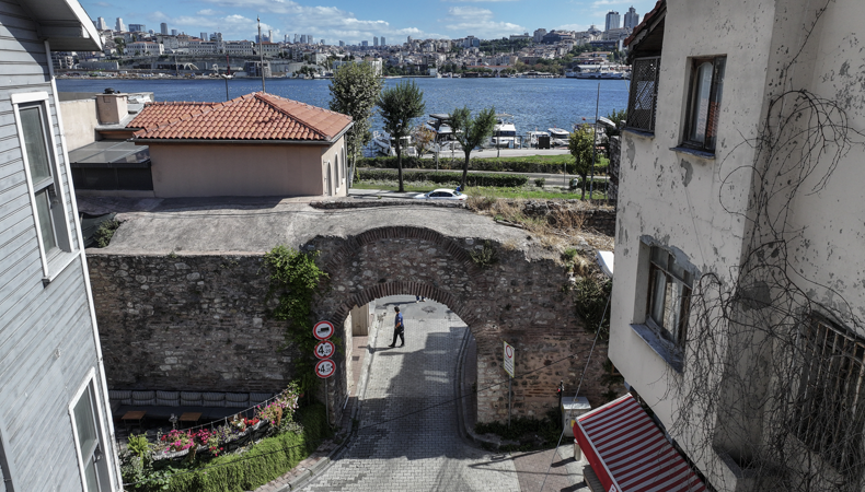 İstanbul'da insanlar 1800 yıldır bu kapıdan geçiyor: Cibali adı nereden geliyor?