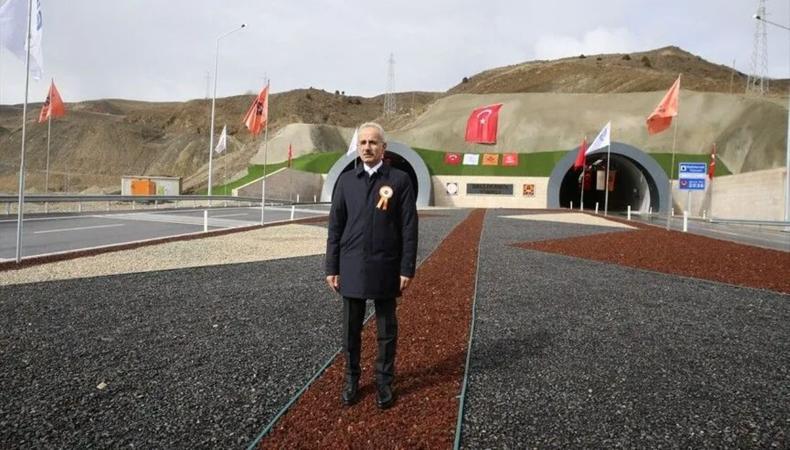 Bakan Uraloğlu: Tünel ile yolumuzu 20 dakikadan 5 dakikaya indirdik