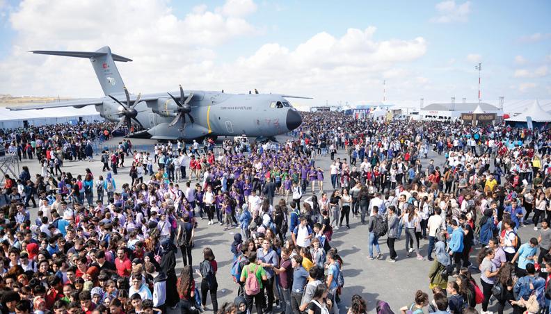 “Cumhuriyetimizin 100'üncü yılında TEKNOFEST coşkusu üçe katlanıyor”