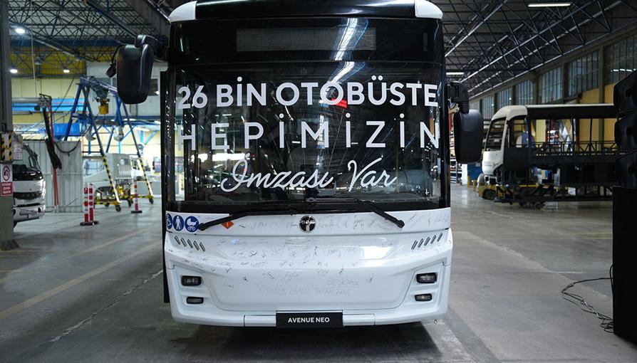 Türkiye'den dünya yollarına: 26 bininci otobüs banttan indi